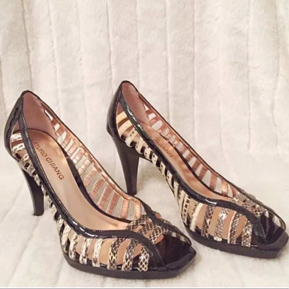 Arturo Chiang Leather Sole High Heel Pumps Size 8M